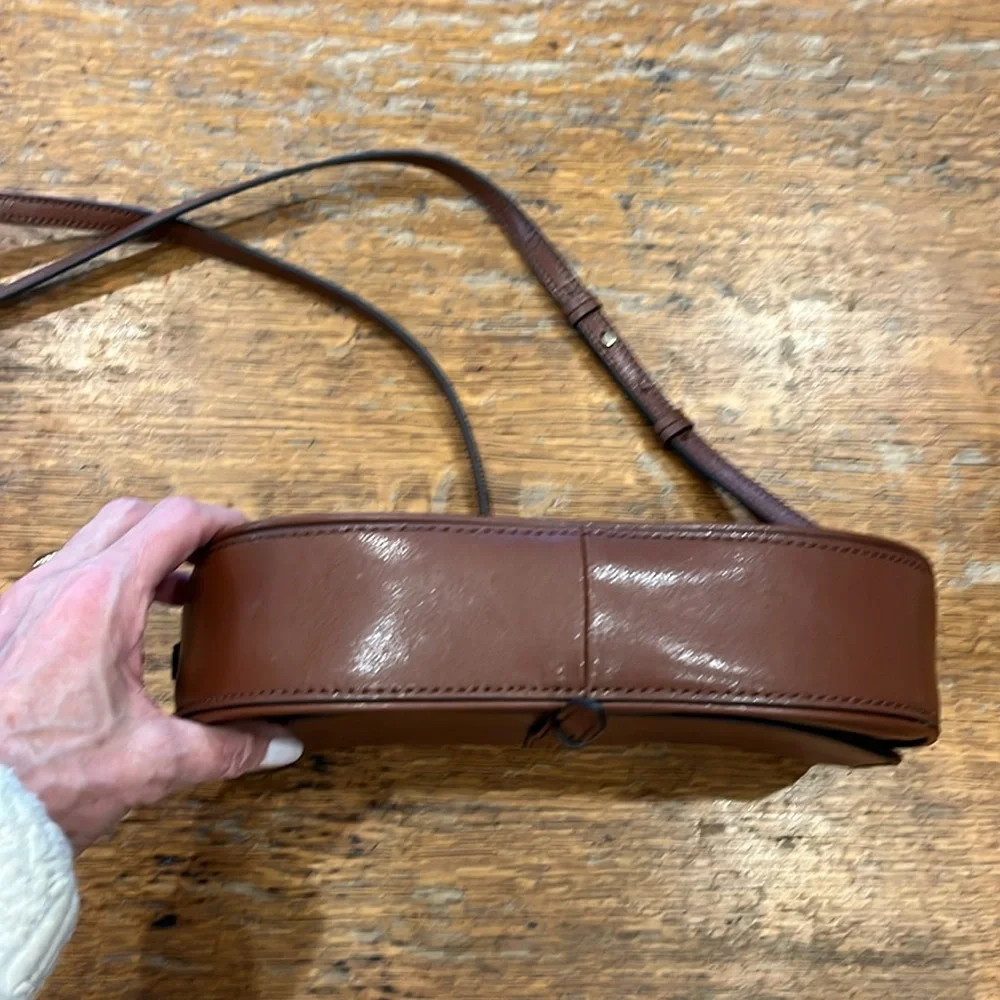 Banana Republic Half Moon Crossbody Bag, Chestnut; NWOT - Picture 4 of 8